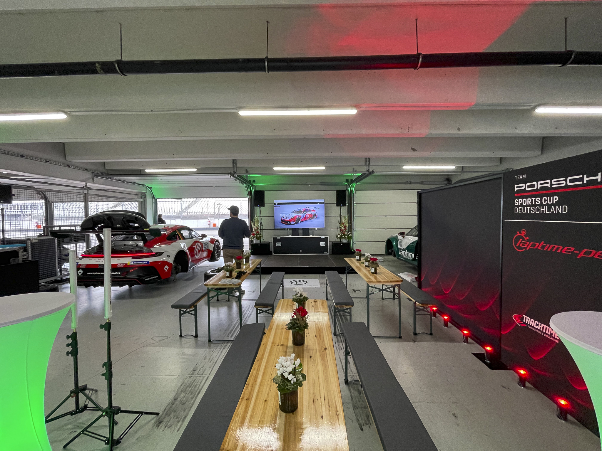 Ausstattung Box für Raceday mit Andy Fox